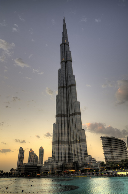 Burj Khalifa, 1. část