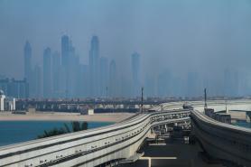 Dubajská jednokolejka Palm Jumeirah Monorail
