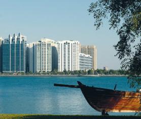 Dubajský hotel Crowne Plaza Dubai Festival City v zátoce