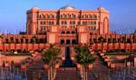 Abu Dhabi s hotelem Emirates Palace