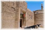 Pevnost Al-Fahidi Fort - vstup do muzea