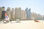 Jumeirah Beach v arabském emirátu Dubaj