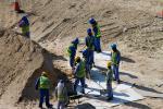 Dubaj - pracovníci na stavbě