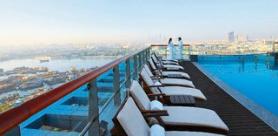 Dubajský hotel Hilton Dubai Creek s bazénem