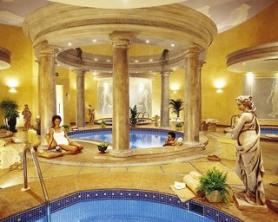 Dubajský hotel Le Royal Meridien Beach s wellness