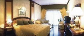 Hotel Habtoor Grand Beach - ubytování