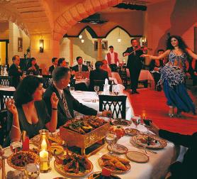 Dubajský hotel Metropolitan Palace s restaurací