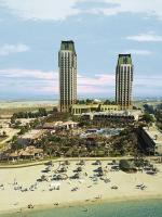 Dubajský hotel Habtoor Grand Beach